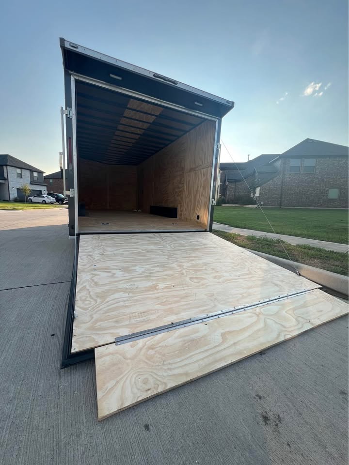 20' x 82" x 7' True Blue Enclosed Trailer view 2